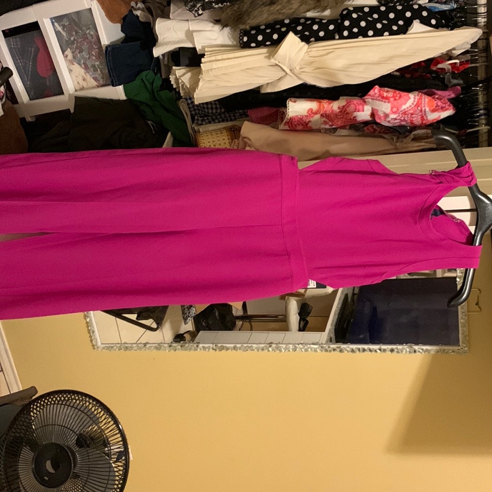 Brand new never used size 8 fuschia pantsuit